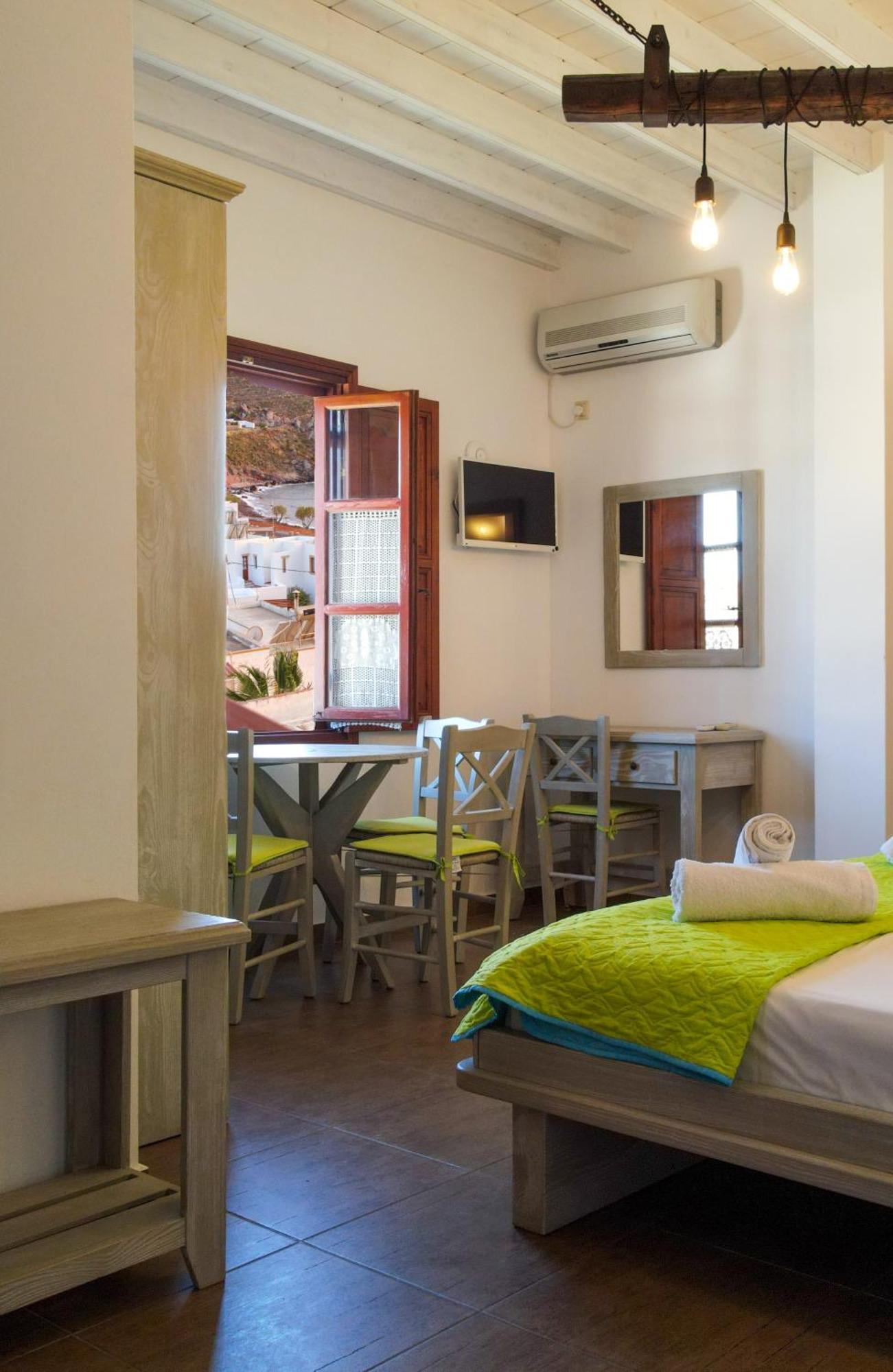 Mistral-Patmos Aparthotel Skala  Bagian luar foto