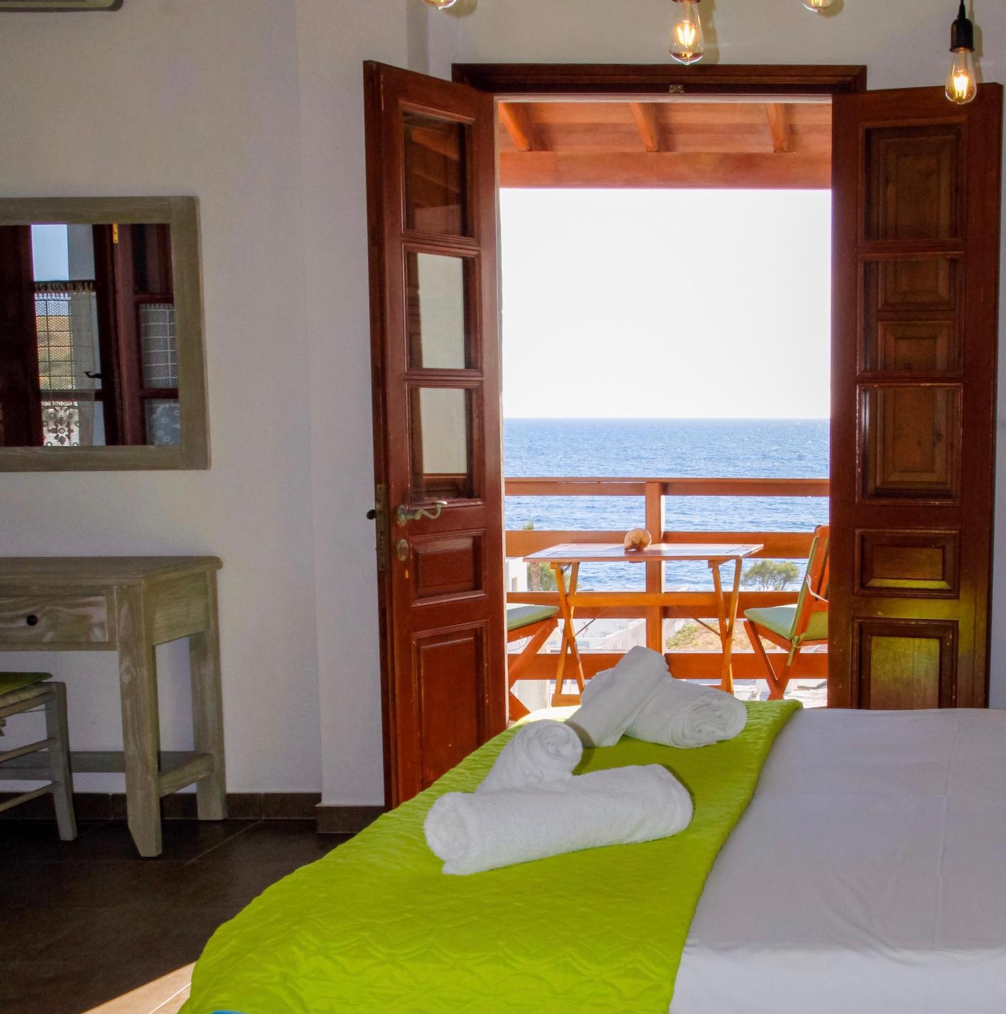 Mistral-Patmos Aparthotel Skala  Bagian luar foto